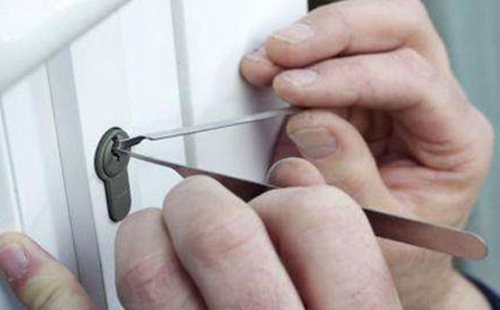 牡丹江開鎖（開鎖公司24小時(shí)上門服務(wù)）